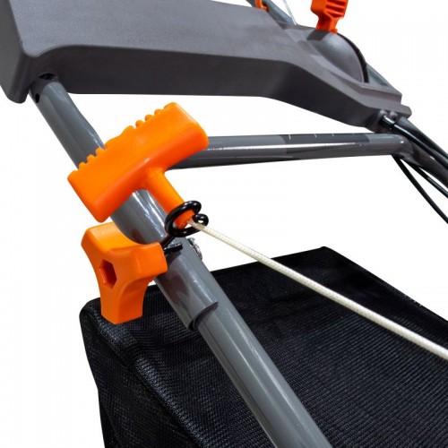 Masina de tuns gazon DAC 120XL 4 CP 