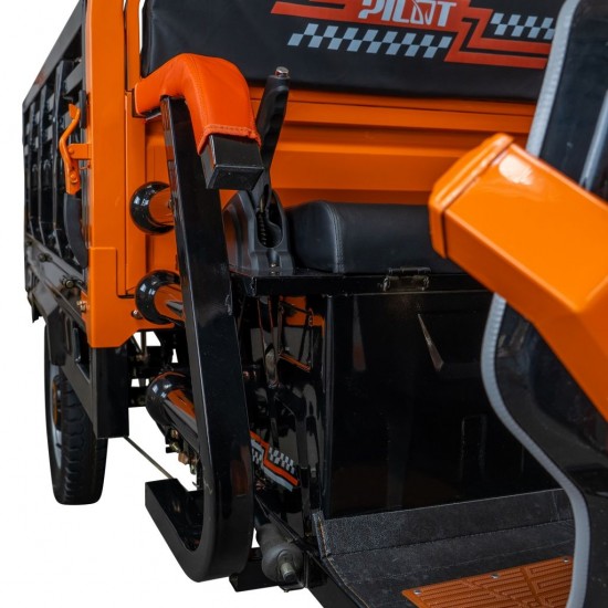 Triciclu electric cargo RURIS Pilot 3130A, Motor 3600W, Baterie 72V 58Ah, Autonomie 80 km, Capacitate 603 kg, Frana Fata Disc / Spate Tambur, Negru Triciclu electric cargo RURIS Pilot 3130A, Motor 3600W, Baterie 72V 58Ah, Autonomie 80 km, Capacitate 603 kg, Frana Fata Disc / Spate Tambur, Negru