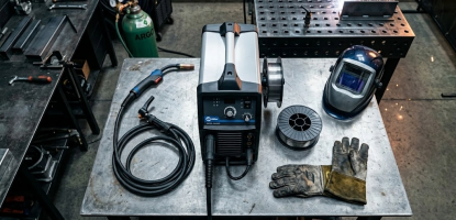 Ce Aparat de Sudură MIG-MAG să Alegi în 2026: Ghidul Complet pentru Orice Buget și Profil