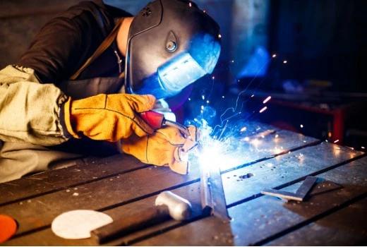 Echipamente de sudură: Protecție și performanță pentru lucrări sigure