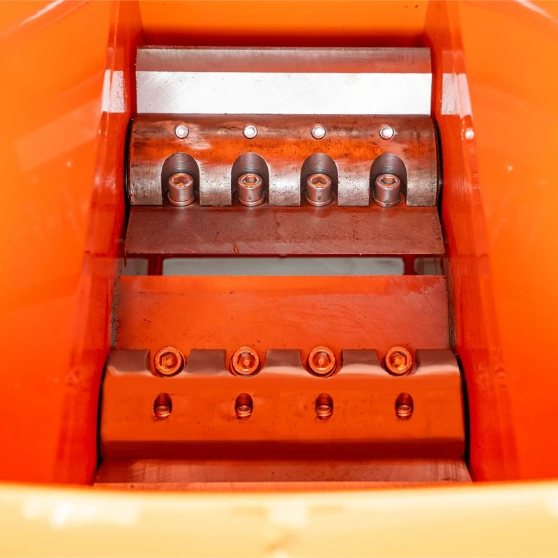 Tocator de crengi si resturi vegetale RURIS STB 800 9 CP Tocator de crengi si resturi vegetale RURIS STB 800 9 CP