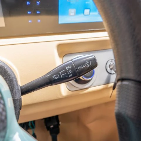 Camionetă electrică RURIS Pilot 5000 Camionetă electrică RURIS Pilot 5000