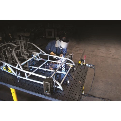 Masa Profesionala Sudura Alpha16, 2000x1000 mm, picioare reglabile, blat nitrurat Masa Profesionala Sudura Alpha16, 2000x1000 mm, picioare reglabile, blat nitrurat