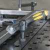 Clema T-Post pivotanta masa sudura, Strong Hand, T61670 Pivoting T-Post Clamp, gauri 16 mm