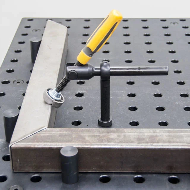 Clema T-Post pivotanta masa sudura, Strong Hand, T61670 Pivoting T-Post Clamp, gauri 16 mm